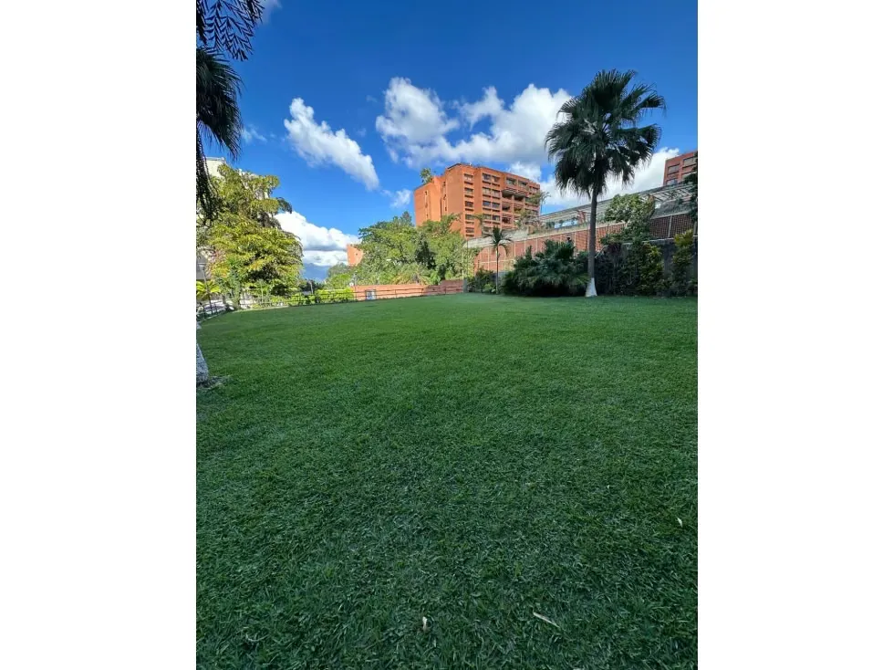 Alquilo apartamento amoblado en calle cerrada 120m2 Los Samanes 8499 - 11