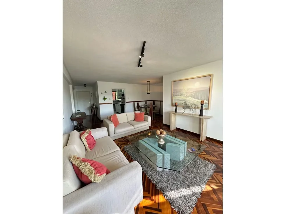 Alquilo apartamento amoblado en calle cerrada 120m2 Los Samanes 8499 - 3