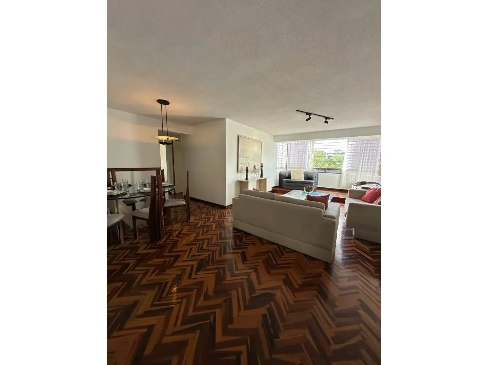 Alquilo apartamento amoblado en calle cerrada 120m2 Los Samanes 8499 - 4