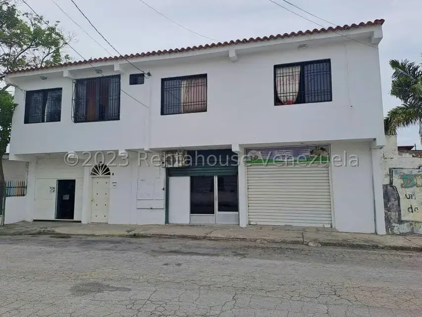 Casa (Multipes Niveles) en Venta en Centro, Lara - 2