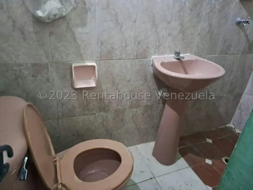 Casa (Multipes Niveles) en Venta en Centro, Lara - 26