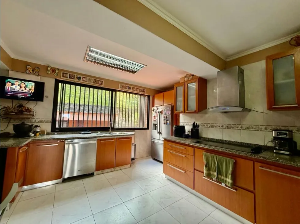 Se vende apto 440m2 4h+estudio+ch/5b/4p Alto Hatillo - 12