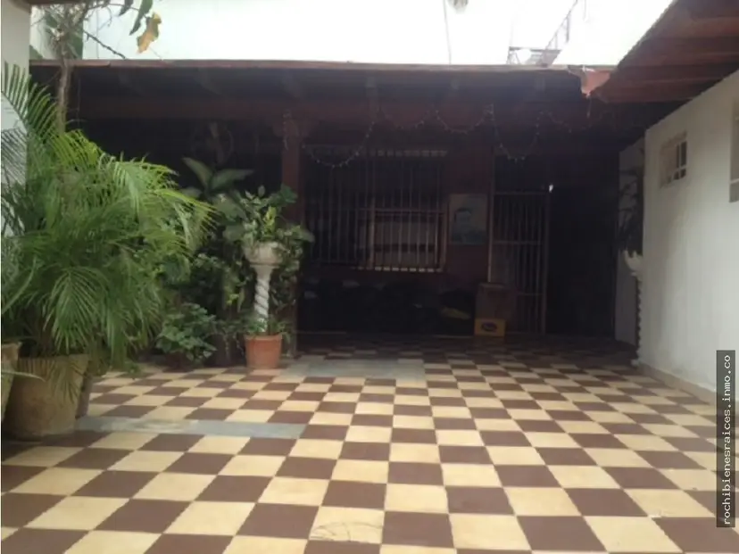 Casa en venta en La Atlántida Catia La Mar