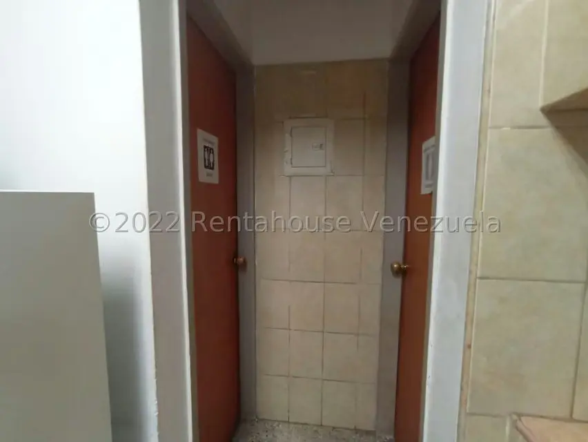 Local Comercial en Venta en Avenida Libertador, Lara - 23