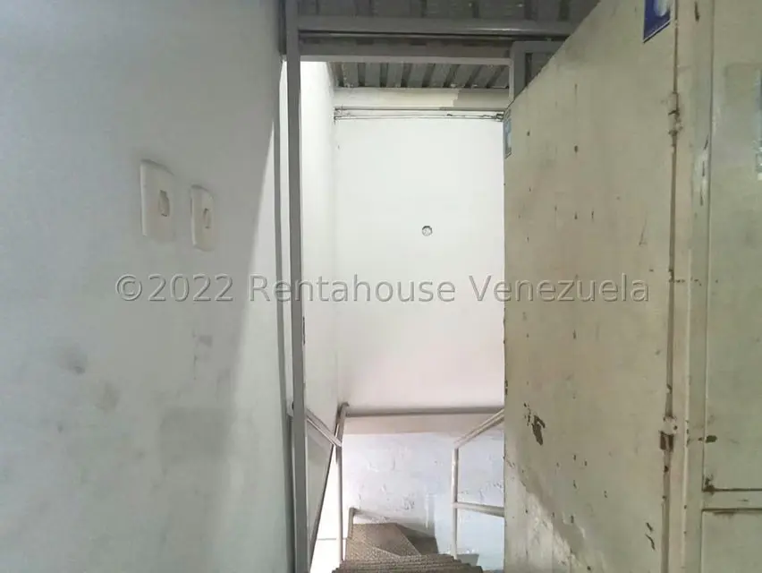 Local Comercial en Venta en Avenida Libertador, Lara - 27