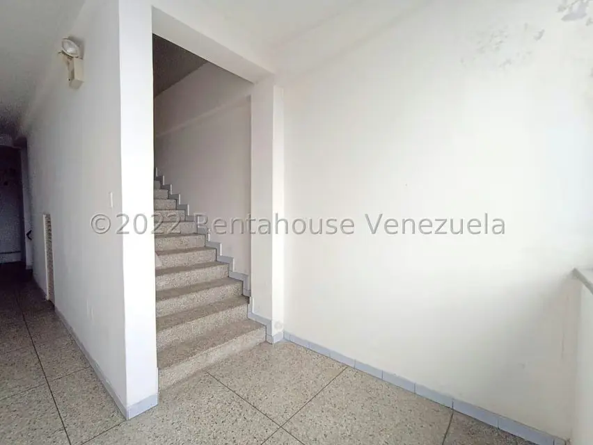 Local Comercial en Venta en Avenida Libertador, Lara - 50