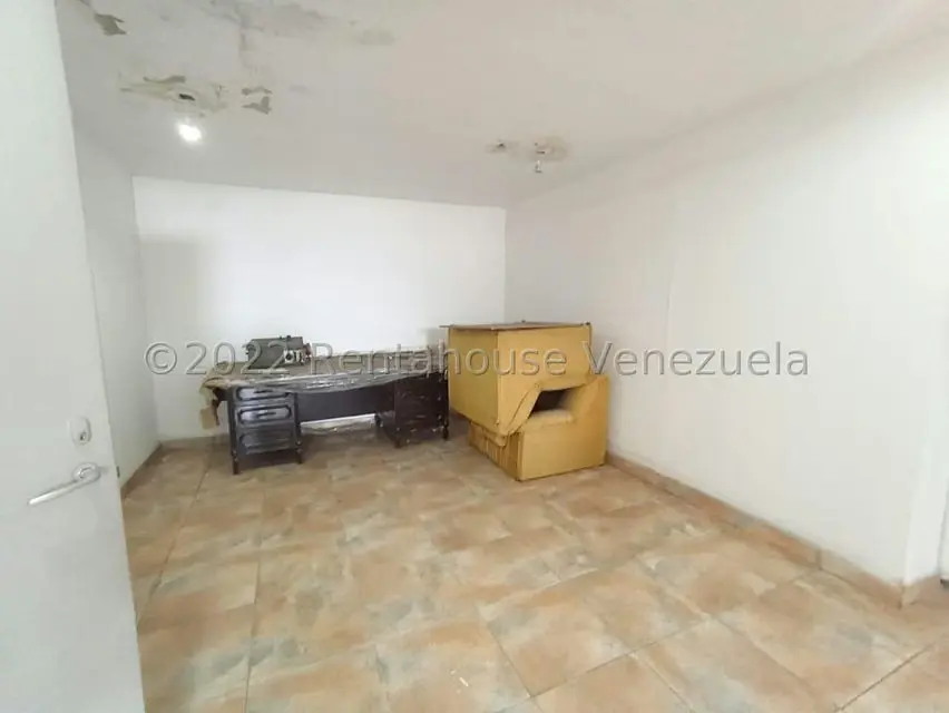 Local Comercial en Venta en Avenida Libertador, Lara - 53