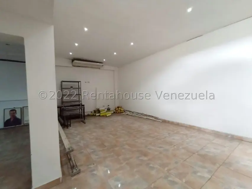 Local Comercial en Venta en Avenida Libertador, Lara - 54