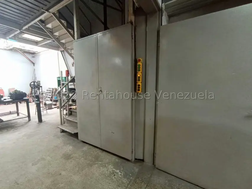 Local Comercial en Venta en Avenida Libertador, Lara - 8