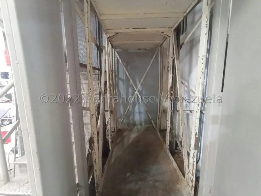 Local Comercial en Venta en Avenida Libertador, Lara - 10