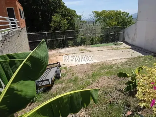 Exclusivo Terreno en Venta en el conjunto Residencias Alquerías, zona Este de Barquisimeto - 5