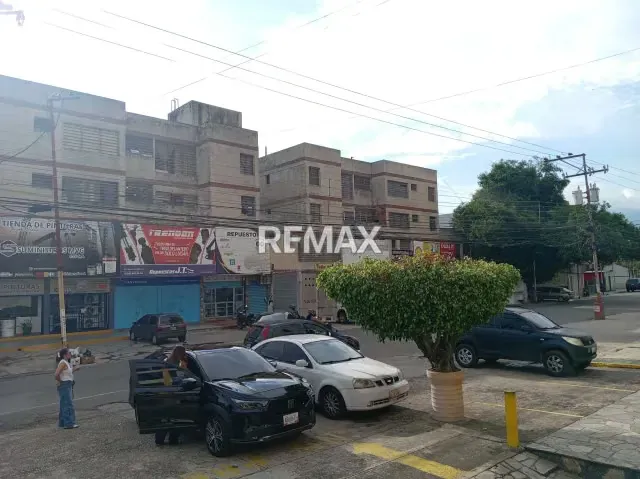 Local comercial en alquiler - 4