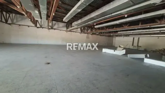 LOCAL COMERCIAL - 3