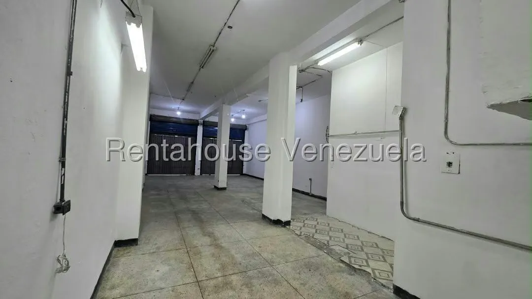 Local Comercial en Alquiler en Parroquia La Candelaria, Distrito Metropolitano - 14