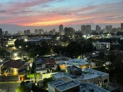 Apartamento en venta. Edificio San Andres, Sector La Lago. Maracaibo - 2