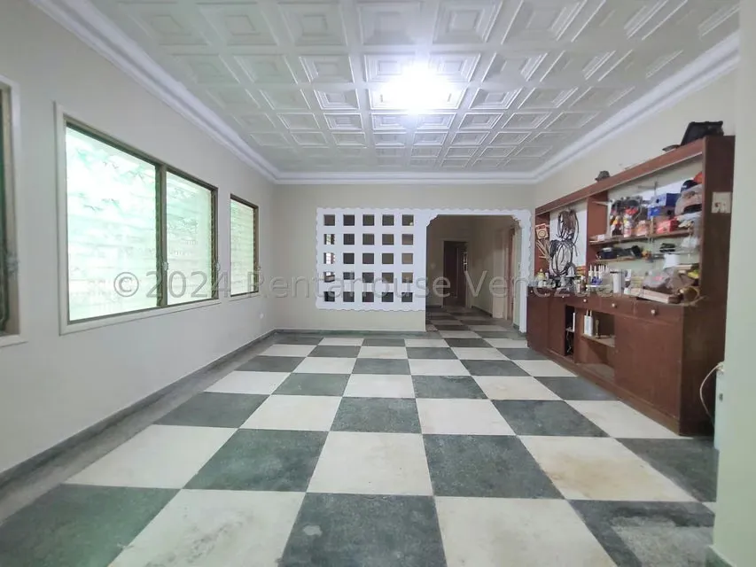 Casa (Multipes Niveles) en Venta en Los Palos Grandes, Distrito Metropolitano - 17