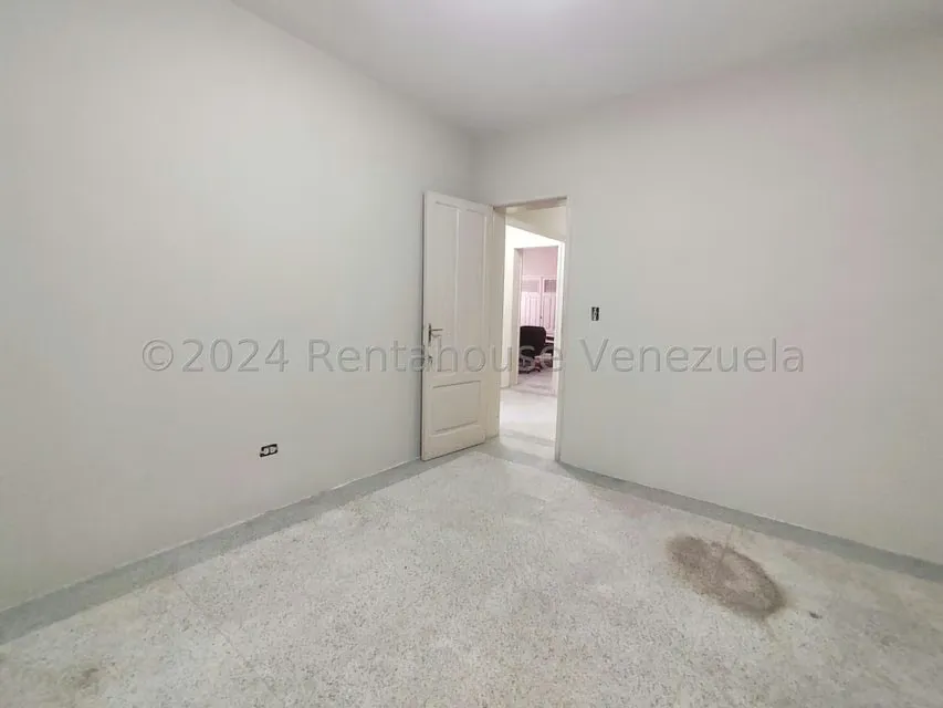 Casa (Multipes Niveles) en Venta en Los Palos Grandes, Distrito Metropolitano - 19
