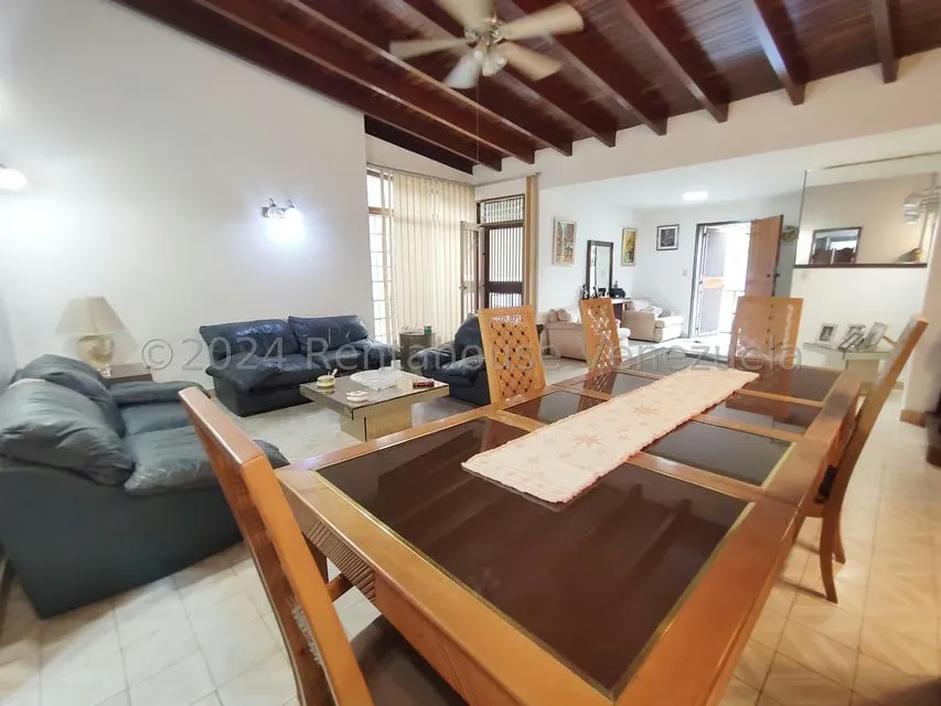 Casa (Multipes Niveles) en Venta en Los Palos Grandes, Distrito Metropolitano - 10