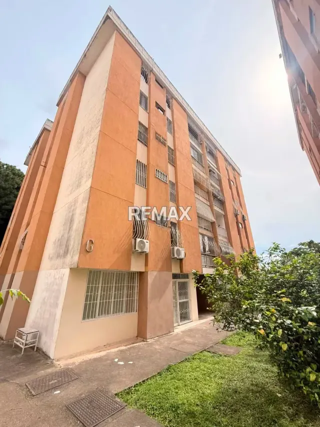 Apartamento. Alquiler. Las Acacias