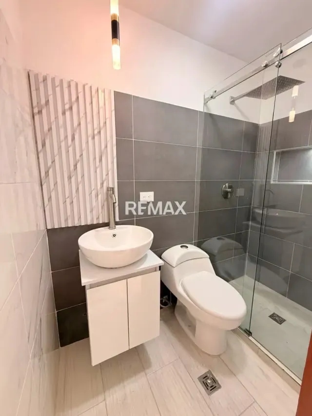 Apartamento. Alquiler. Las Acacias - 5