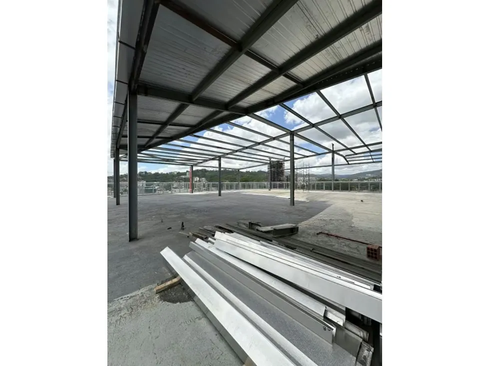Local en venta 700m², Calle Madrid de las Mercedes - 2