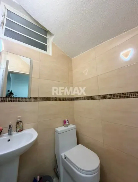 EN VENTA QUINTA URB SAN PABLO TURMERO - 8