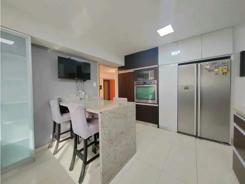 Se vende apartamento 205m2 Los Naranjos 4971 - 15