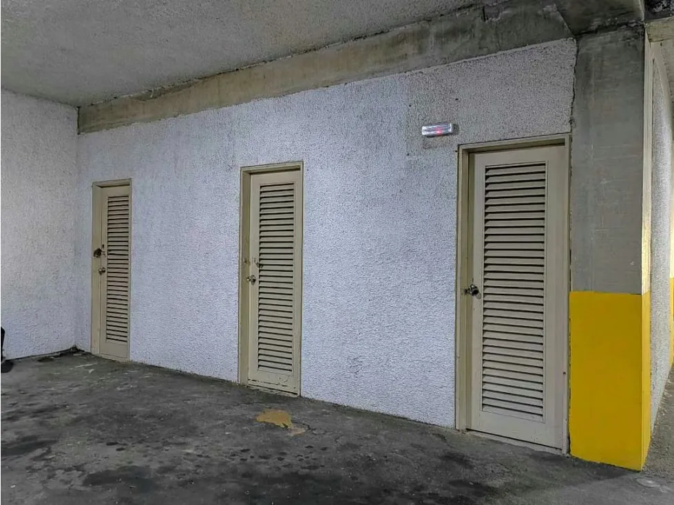 Se vende apartamento 205m2 Los Naranjos 4971 - 30