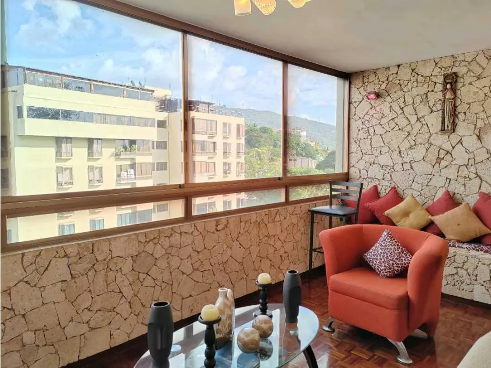 Se vende apartamento 205m2 Los Naranjos 4971 - 8