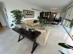 Vista 12