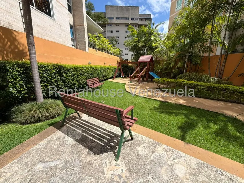 Apartamento (1 Nivel) en Venta en Las Mesetas de Santa Rosa de Lima, Distrito Metropolitano - 22
