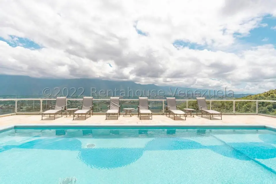 Apartamento (Duplex) en Venta en Lomas del Sol, Distrito Metropolitano - 5
