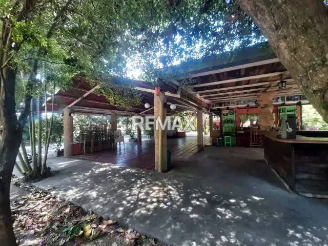 En Venta Terreno con estructura Club en el Sector Las Josefinas San Diego - 14