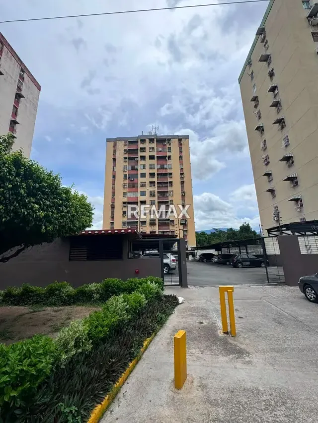 Apartamento en Venta Urbanización Base Aragua