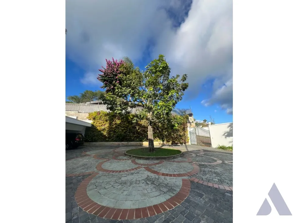 Vendo casa 1200m2 La Lagunita 2894 - 2