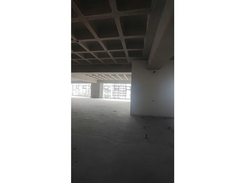 Se alquila Oficina 130m² Las Mercedes - 4