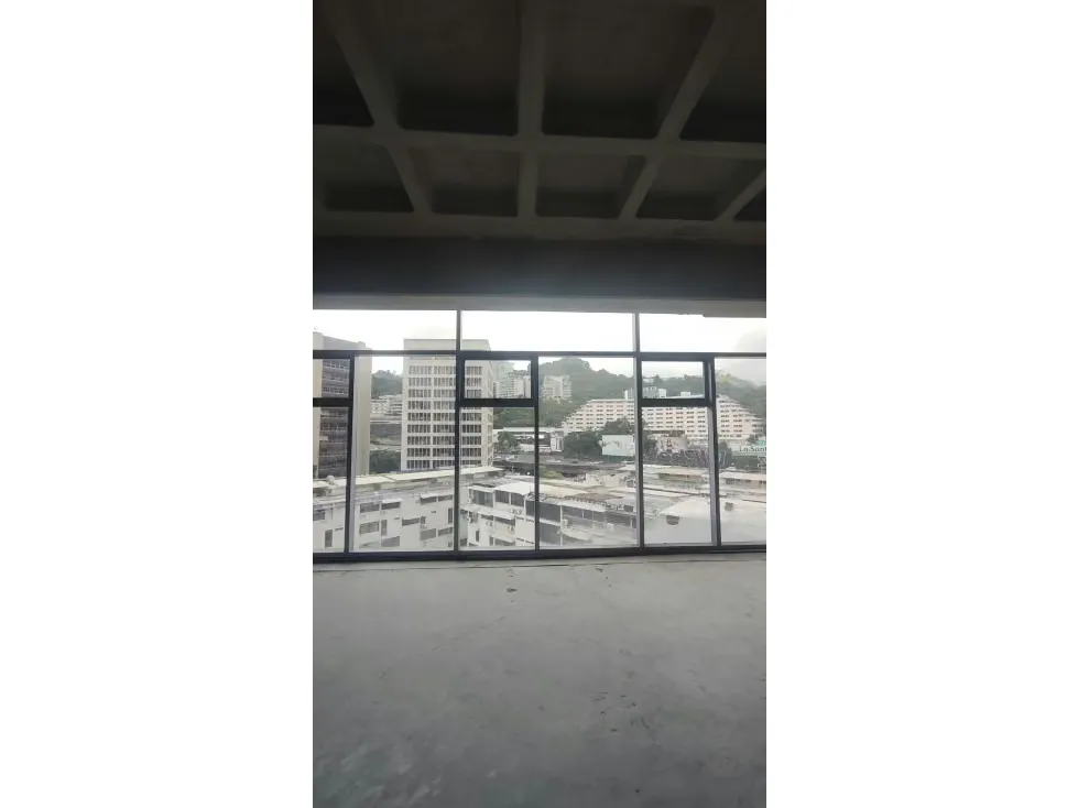 Se alquila Oficina 130m² Las Mercedes - 6