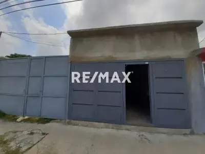 SE ALQUILA LOCAL COMERCIAL UBICADO EN EL CASCO CENTRAL TUCACAS, LIBERTADOR.