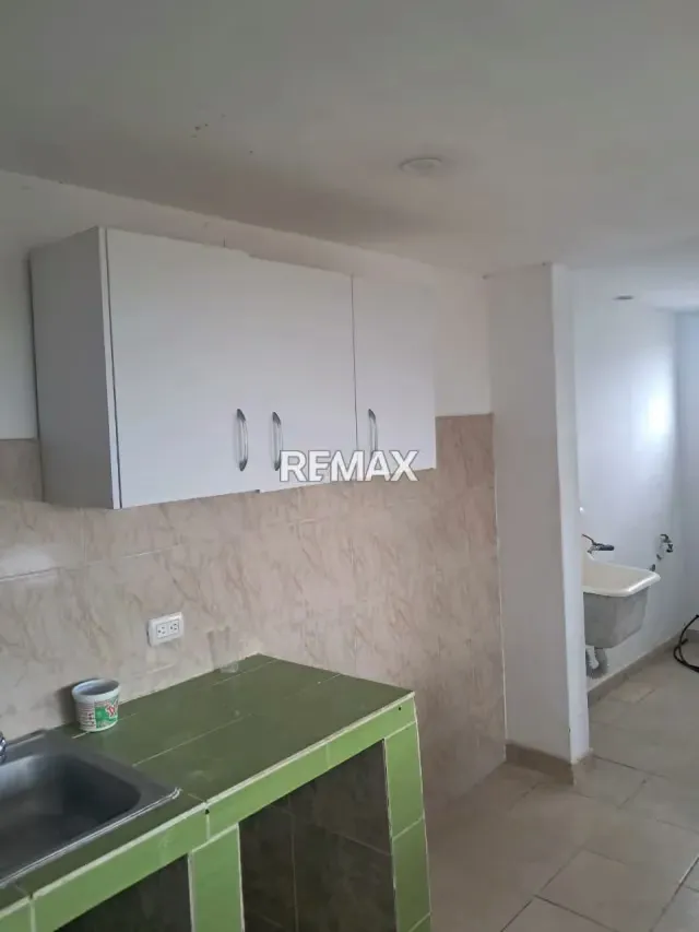 Se Alquila espectacular Apartamento Caicaguana Bosque de La Lagunita Hatillo Caracas - 16
