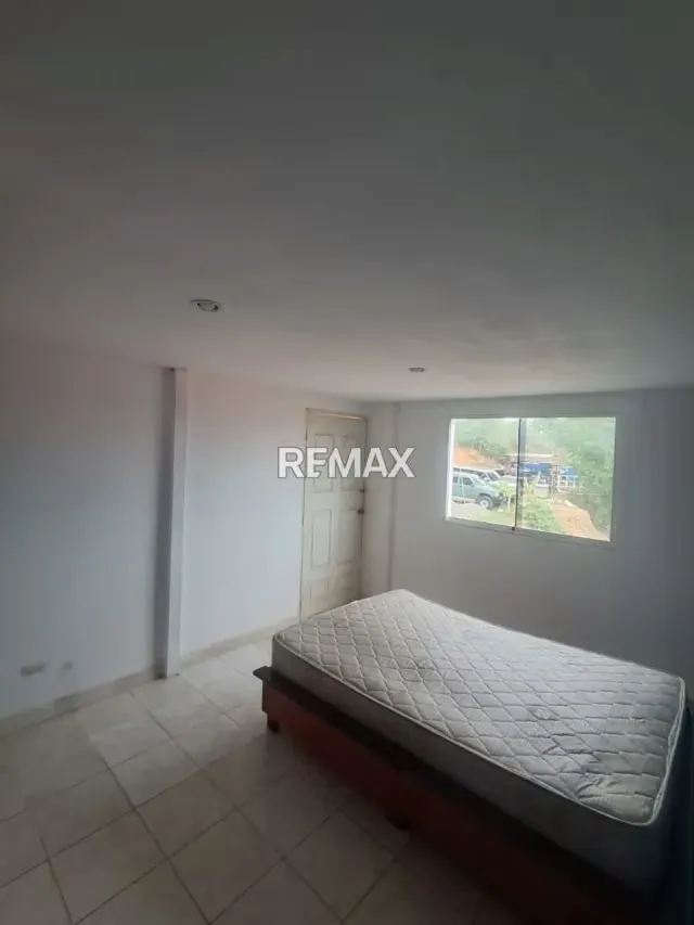 Se Alquila espectacular Apartamento Caicaguana Bosque de La Lagunita Hatillo Caracas - 8