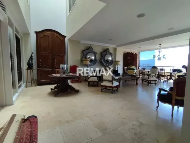 Penthouse En La Tahona - 2