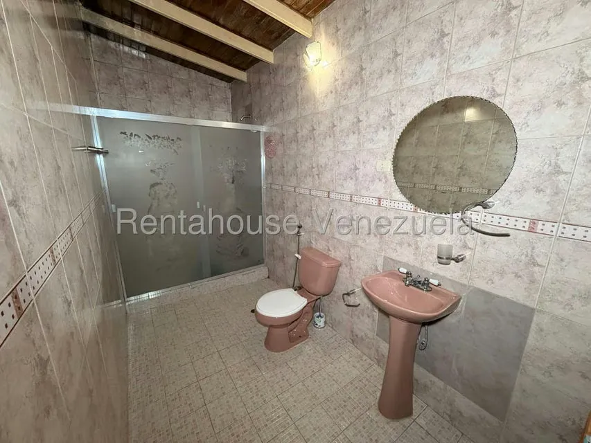 Casa (Multipes Niveles) en Venta en Monte Claro, Distrito Metropolitano - 14