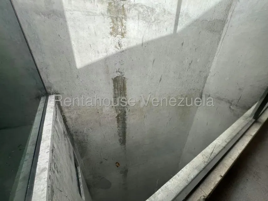Townhouse (Multiples Niveles) en Venta en Sebucan, Distrito Metropolitano - 16