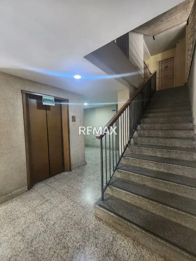 ¡Oportunidad En Los Ruices! Apartamento en Venta Para Remodelar Con Inspeccion Oficial De Habitabilidad - 6