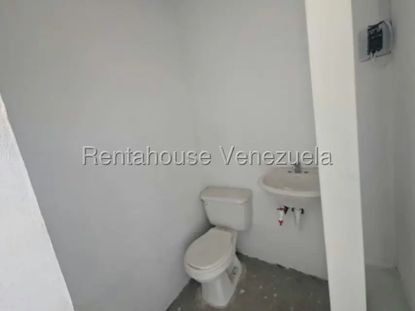 Local Comercial en Alquiler en El Recreo, Lara - 15