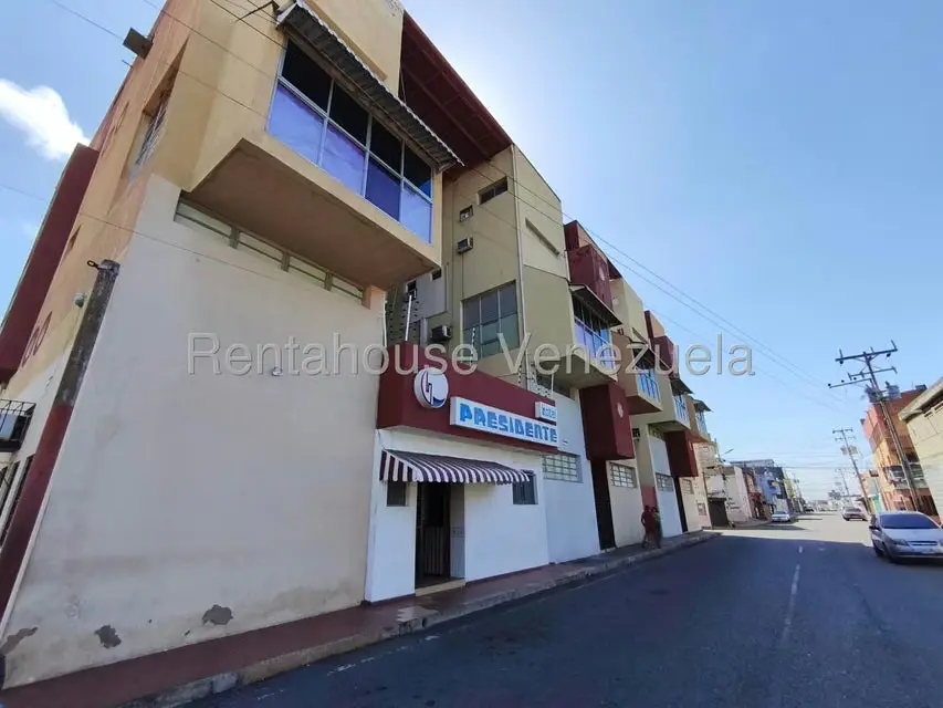 Edificio en Venta en Punto Fijo, Falcon - 2