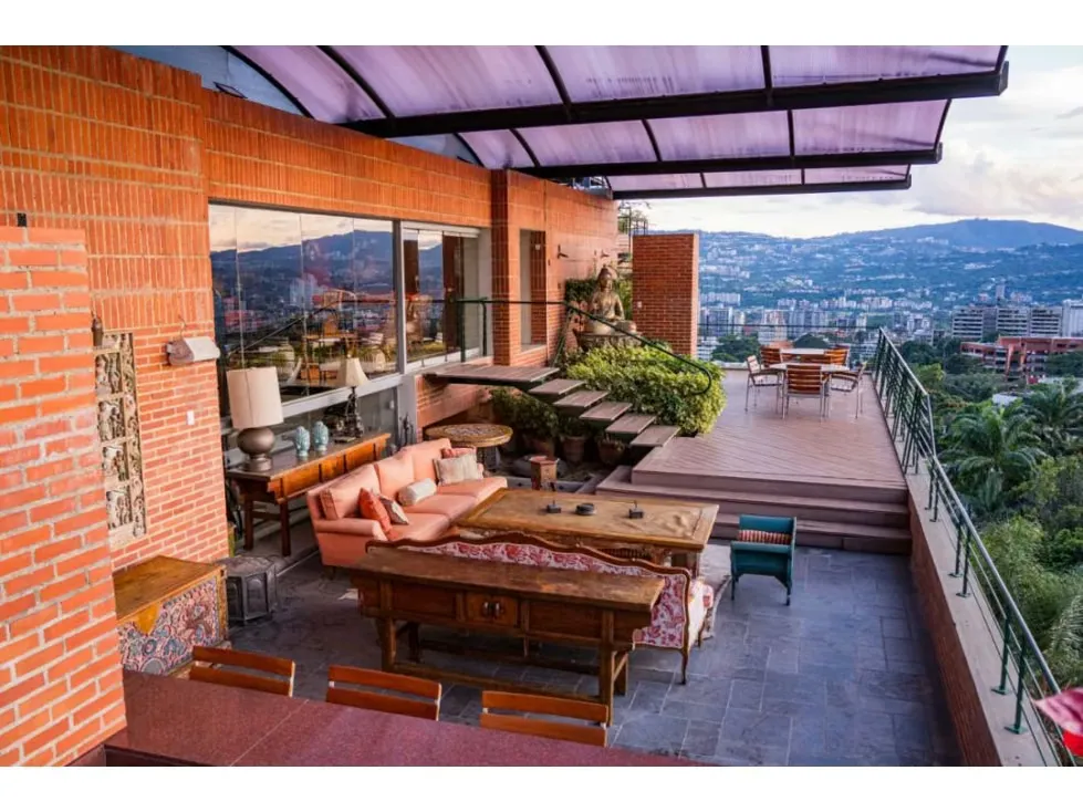 Vendo Ph c/terraza y vista 800m2 Los Palos Grandes 9833