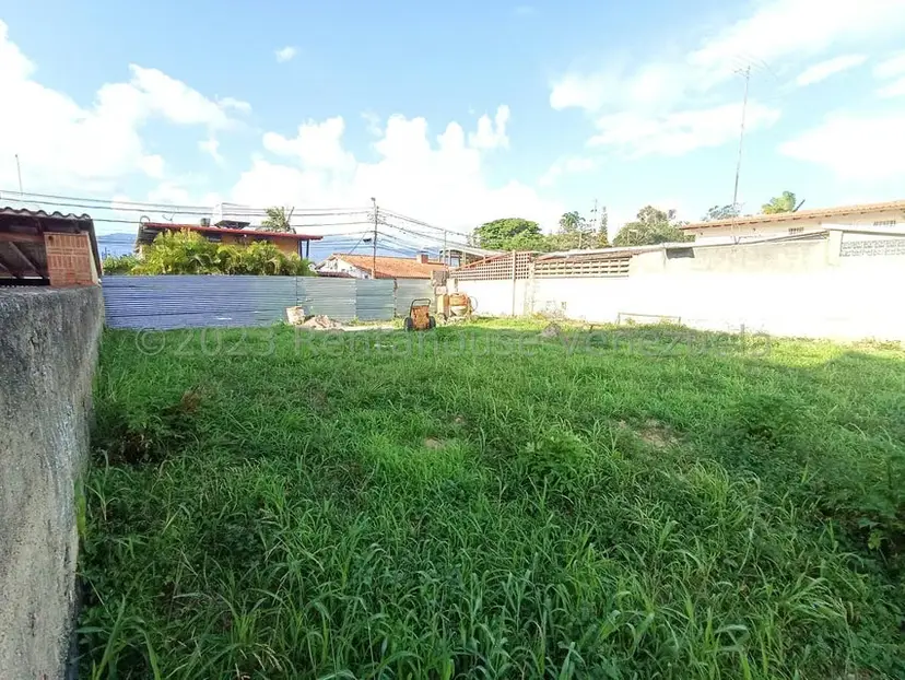 Terreno (Residencial) en Venta en Charallavito, Distrito Metropolitano