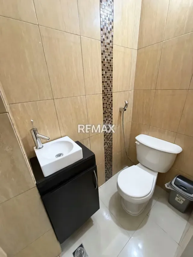 LINDO APARTAMENTO EN VENTA EN LAS DELICIAS - 18