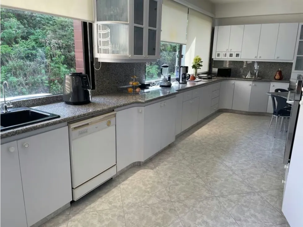 Vendo apto 400m2 3h+s/5b/5p Colinas de Valle Arriba 5338 - 7